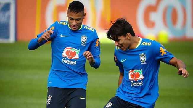 Neymar y Lucas Paquetá, durante un entrenamiento de la selección brasileña.