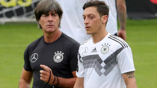 Selección Alemana: Reinhard Grindel críticó a Mesut Özil, por no recibir a Joachim Löw