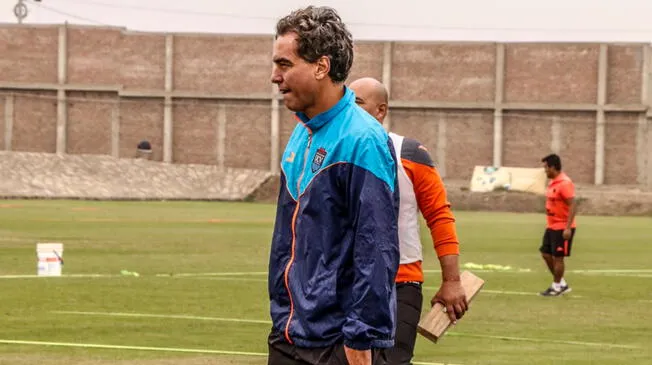 Segunda División: Cesar Vallejo aclara polémica conversación de 'Chemo' del Solar con terna arbitral | VIDEO