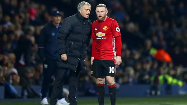 Manchester United: Wayne Rooney defiende a José Mourinho de las críticas y culpa a los jugadores del mal momento