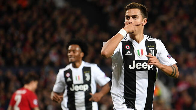 Juventus ganó de visita a Manchester United en la fase de grupos de la Champions League.
