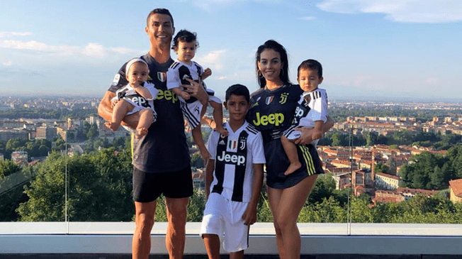 Cristiano Ronaldo junto a su familia celebran Halloween | Foto