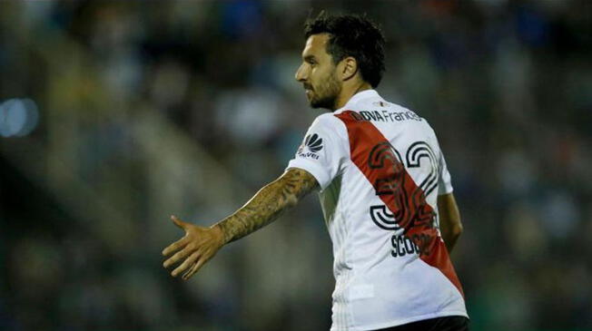 Ignacio Scocco salió lesionado y es duda para la final de la Libertadores.
