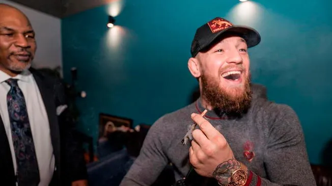 Conor McGregor fumando marihuana del rancho de Mike Tyson │ VIDEO