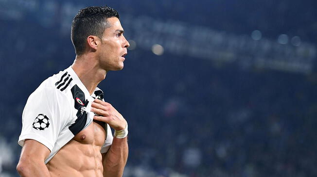 Cristiano Ronaldo anotó su primer gol en la temporada de la Champions League. 
