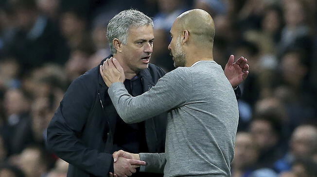 Pep Guardiola y José Mourinho se enfrentan por la Premier League. 