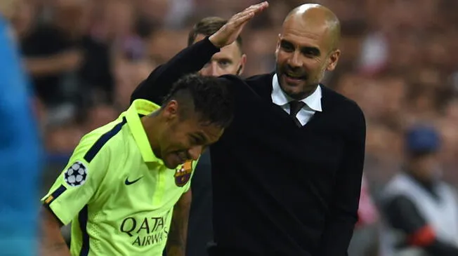 Neymar y Pep Guardiola, durante un Bayern Múnich vs Barcelona.