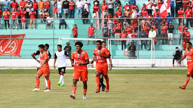 César Vallejo venció 2-0 a Juan Aurich y clasificó a la final de la Segunda División.