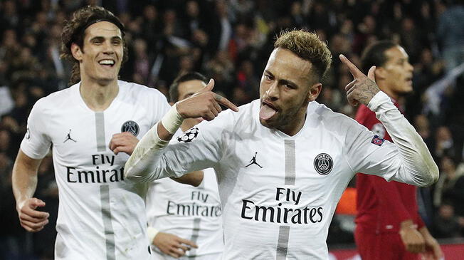 Neymar se encuentra en agenda del Real Madrid. 