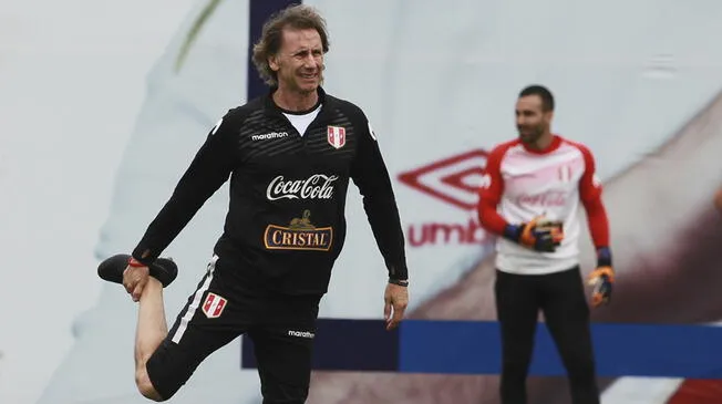 Ricardo Gareca, durante un entrenamiento de la Selección Peruana.