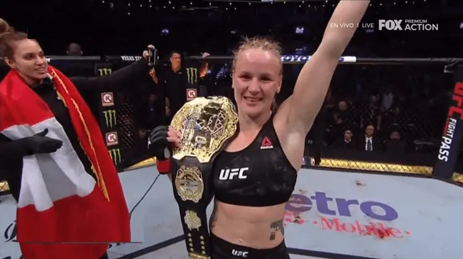 Por decisión unánime de los jueces, Valentina Shevchenko venció a Joanna Jedrzejczyk y logró el título más importante de su carrera en el UFC 231.