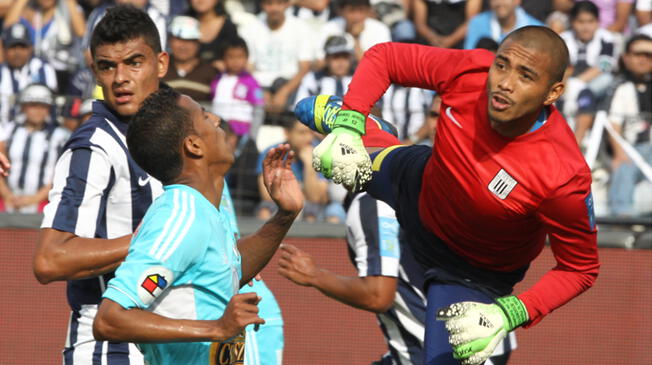 Manuel Heredia, durante un Alianza Lima vs Sporting Cristal en Matute.