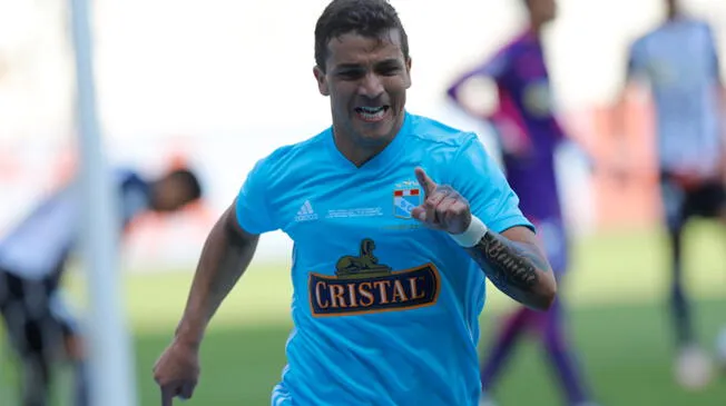 Premios Libero: Gabriel Costa elegido como el mejor futbolista del torneo peruano