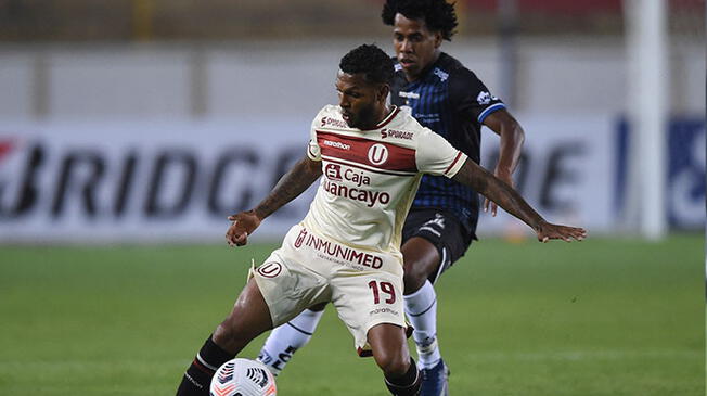 Universitario lucha por un boleto a la Copa Sudamericana 2021.