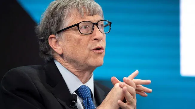Bill Gates pide a paises ricos donar vacunas