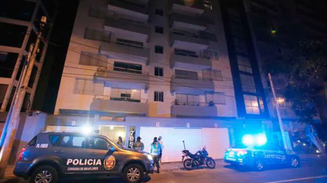 Mujer fallece tras caer del séptimo piso de un departamento en Miraflores