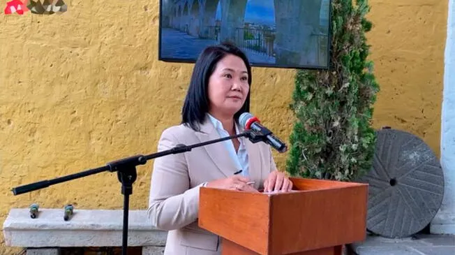 Keiko Fujimori juramentó por el Perú