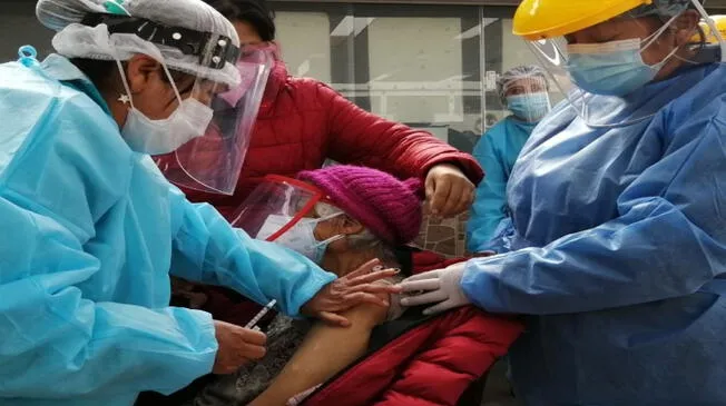 Arequipa: Minsa acelera vacunación contra la COVID-19 ante variante india