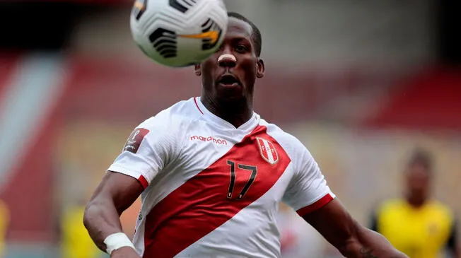 Luis Advíncula no jugará la Copa América 2021 con Perú.