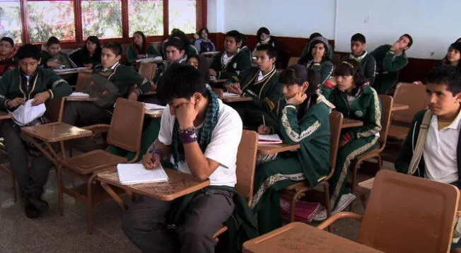 Por pandemia un millón de estudiantes dejaron la escuela