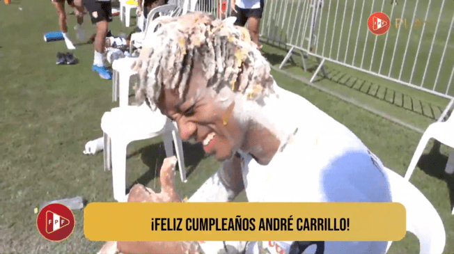 André Carrillo fue agasajado por cumplir 30 años.
