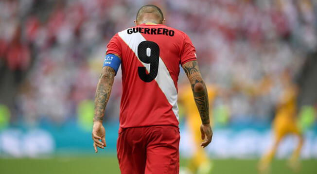 Paolo Guerrero fue operado y volverá a las canchas dentro de un mes