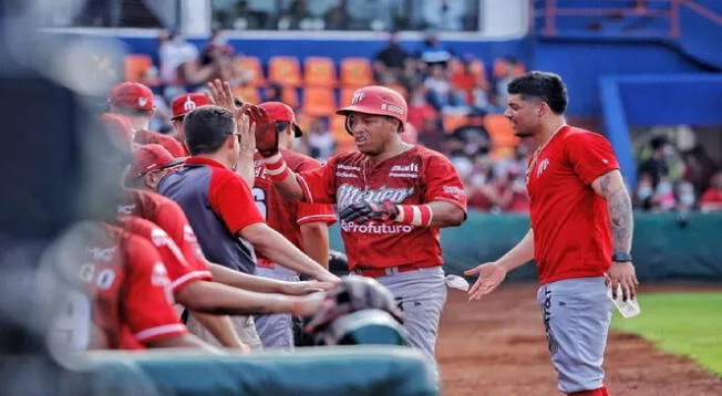 Los Diablos Rojos se llevaron dos de tres encuentros de la serie