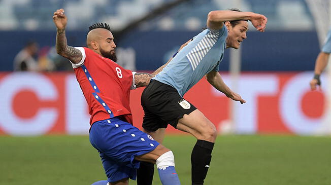 Chile vs Uruguay chocan por Copa América