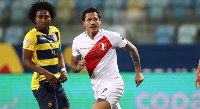 Gianluca Lapadula anotó su primer gol con Perú