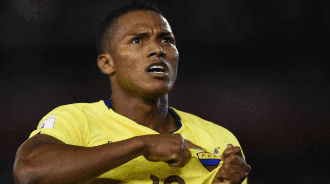 Antonio Valencia se molestó por supuesto penal no cobrado a Ecuador
