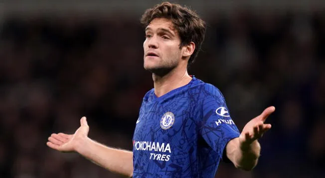 Marcos Alonso tiene contrato con el Chelsea hasta junio del 2023.