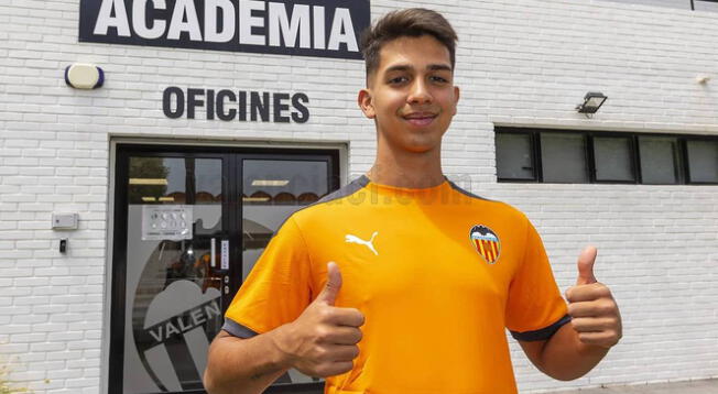 Llaman la 'perla peruana' a Alessandro Burlamaqui tras firmar por Valencia