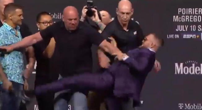 Conor McGregor atacó a Dustin Poirier en conferencia de prensa de UFC 264