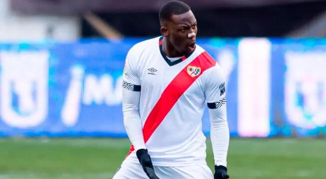 Luis Advíncula dejaría el Rayo Vallecano luego de dos temporadas