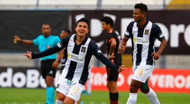 Jairo Concha celebra el segundo gol de Alianza Lima