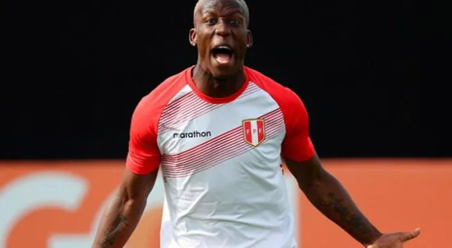 Luis Advíncula se aleja de Boca Juniors