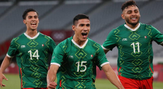 Selección mexicana sería multada por llevar bandera al reves