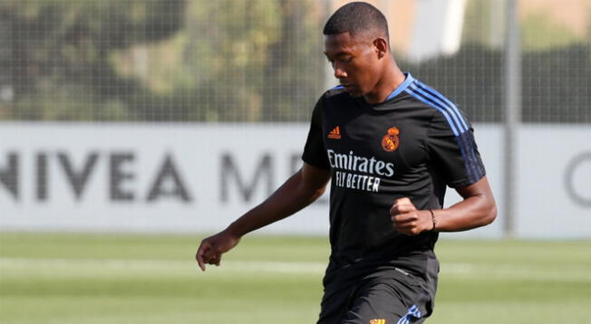 Real Madrid Alaba entrena para su debut