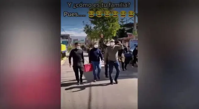 Familia se vuelve viral tras recrear parada militar cargando caja de cerveza