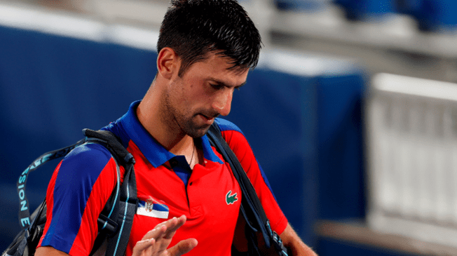 Djokovic destrozado tras perder ante Zverev