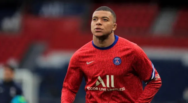 Mbappé tiene un año más de contrato con PSG.