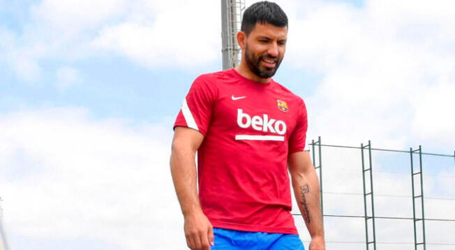 Sergio Agüero no podrá jugar durante dos meses y medio