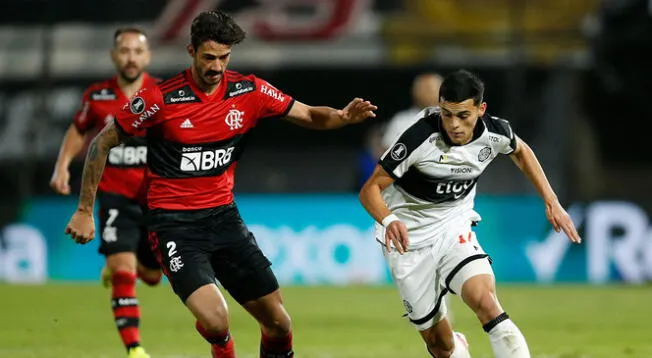 Flamengo goleó 4-1 a Olimpia por Copa Libertadores.