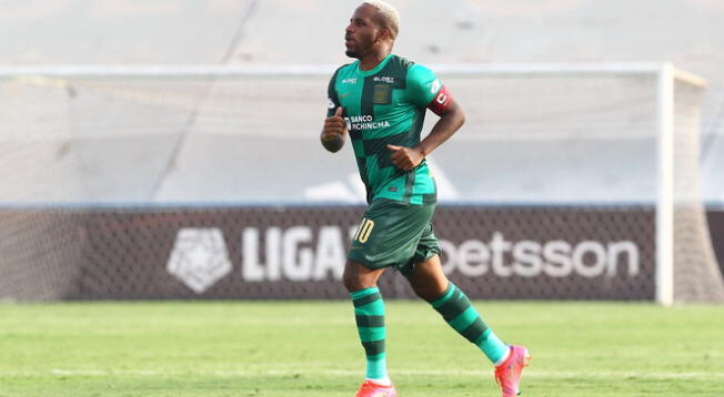 Jefferson Farfán podría tener algunos minutos en las próximas jornadas de la Fase 2.