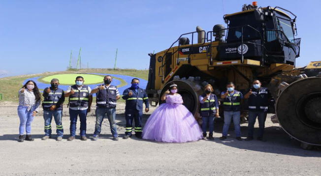 Quinceañera se toma fotos en basurero donde trabaja su papá Quinceañera se toma fotos en basurero donde trabaja su papá