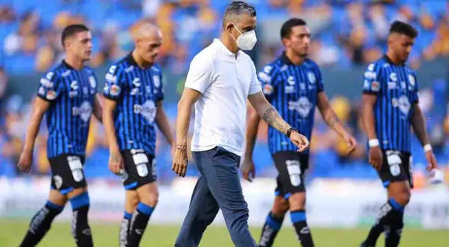 'Pity' Altamirano dirigió en 26 encuentros a los Gallos Blancos