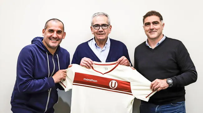 Universitario presentó a su comando técnico