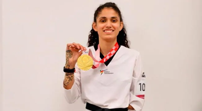 Angélica Espinoza recibió un homenaje tras obtener medalla de oro en los Juegos Paralímpicos.