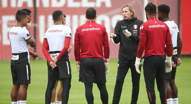 Ricardo Gareca viene armando su once ante Chile