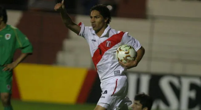 Debut de Paolo Guerrero ante Bolivia en 2004